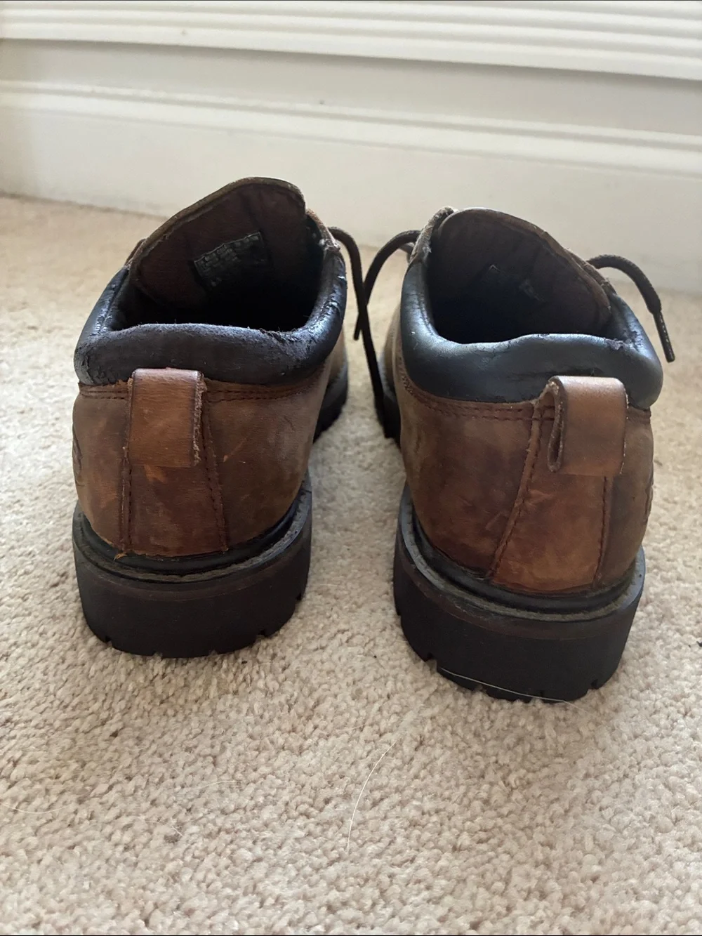 Sketchers Leather Work-Style Lace-Up Shoes